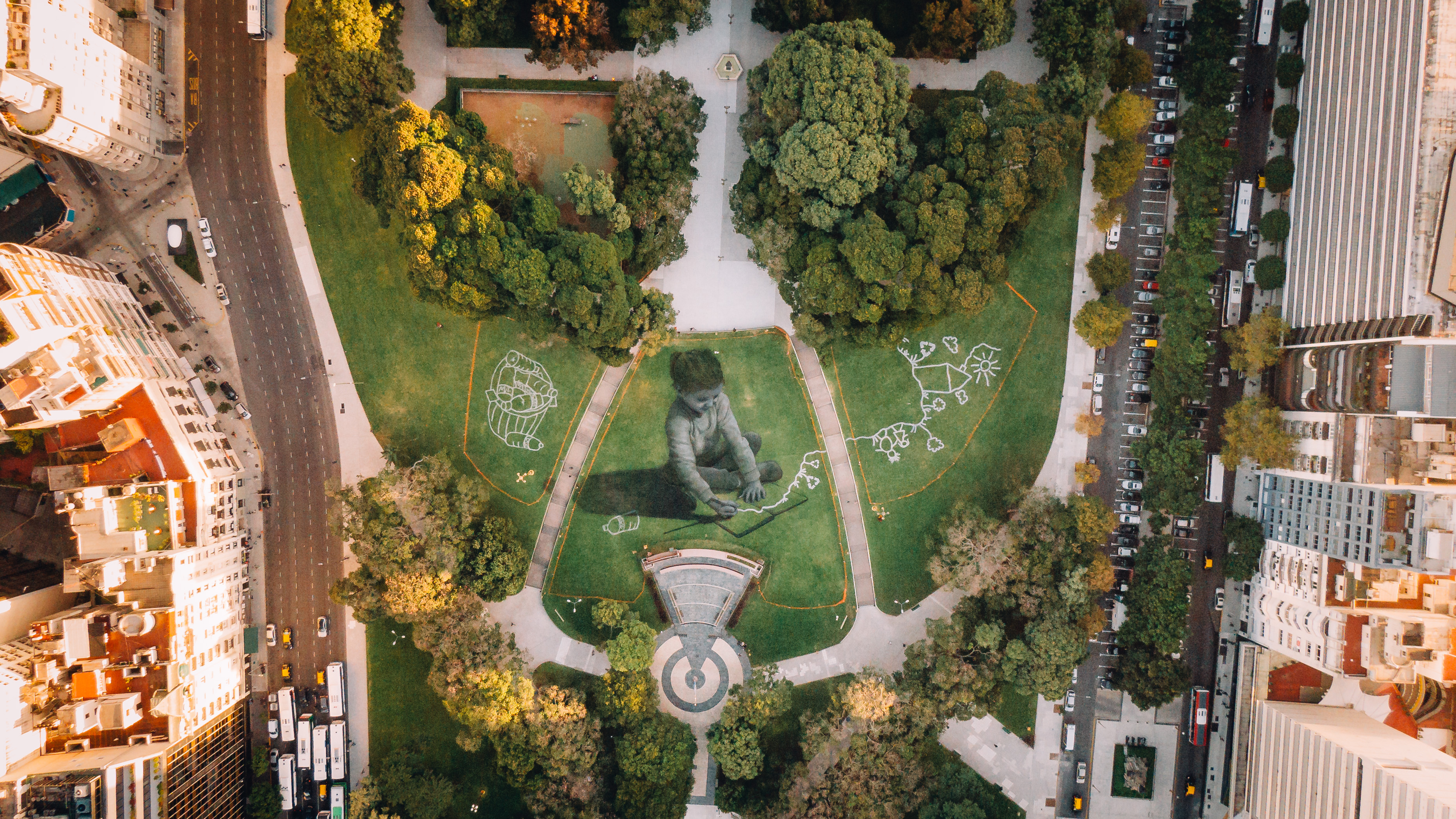 Una obra de arte en plena Plaza San Martin