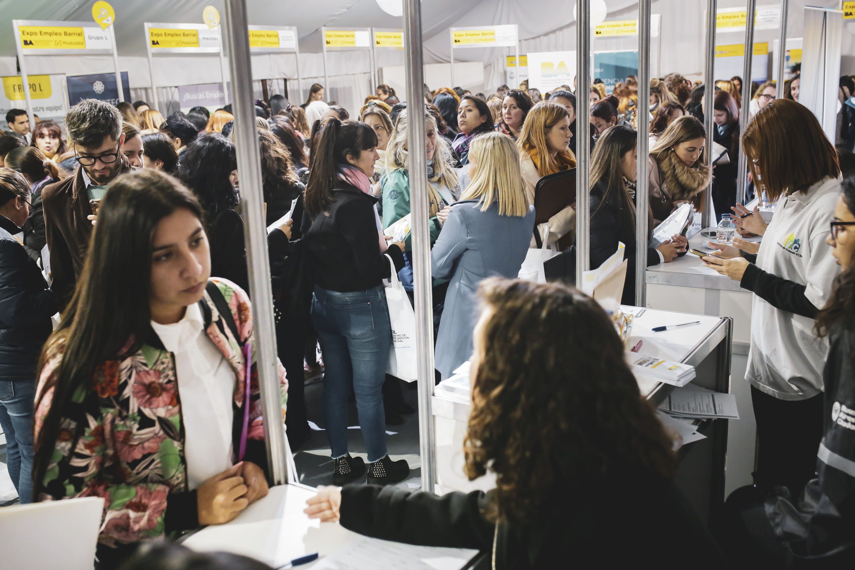 La Ciudad realizó una nueva edición de la Expo Empleo Mujer