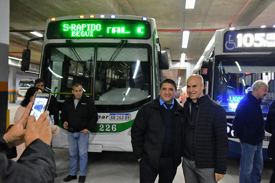 La Ciudad inauguró el nuevo estacionamiento subterráneo del Parque del Bajo