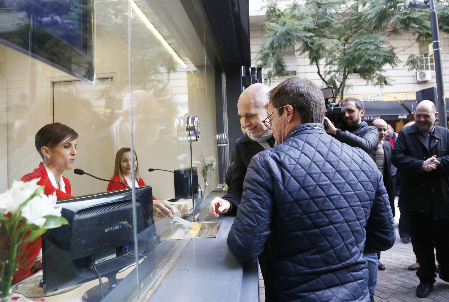 El Jefe de Gobierno porteño inauguró la nueva cabina de Tickets BA