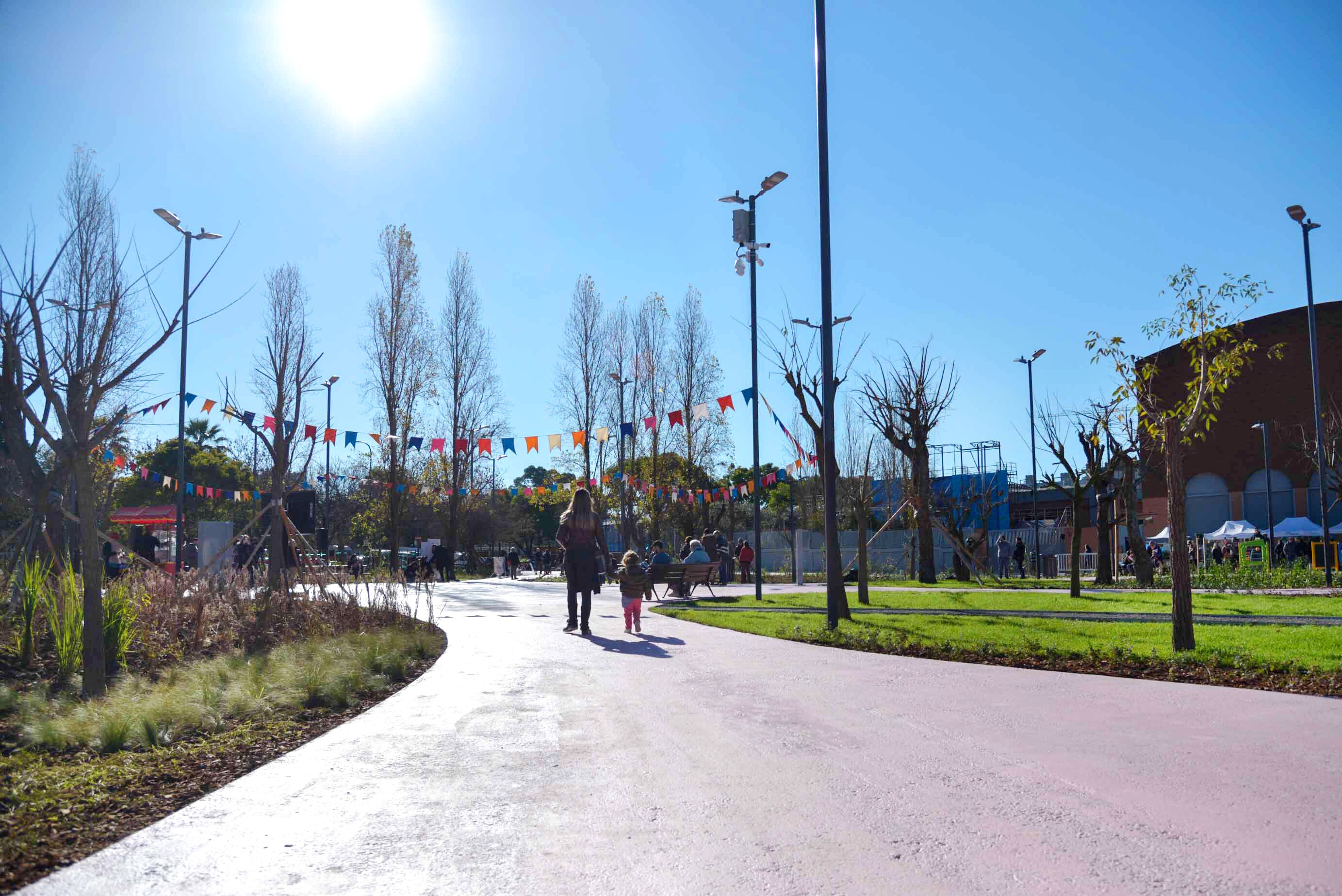 La Ciudad inauguró la Plaza Clemente en Colegiales, que suma 7.280 metros cuadrados de espacio verde