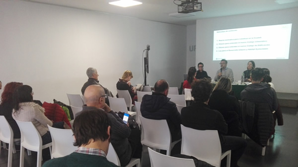 El CoPE participó de una Mesa Debate en la UFlo