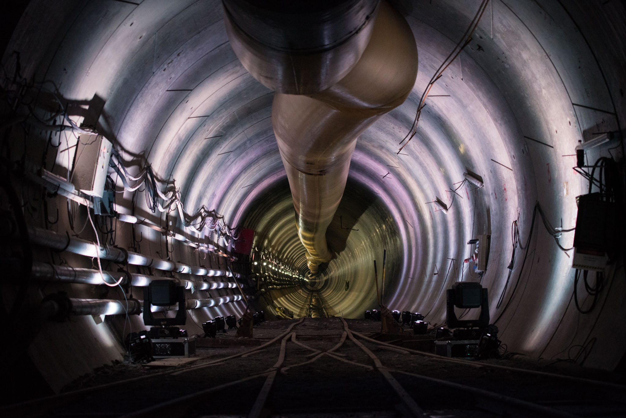El nuevo conducto que cruza cuatro barrios de la Ciudad, en números 