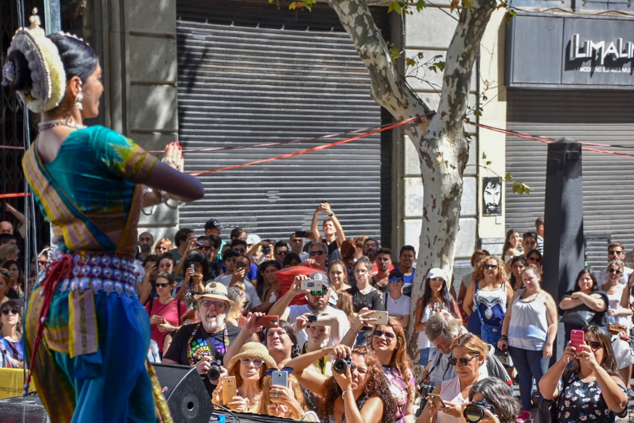 Vuelve BA Celebra India a la Avenida de Mayo