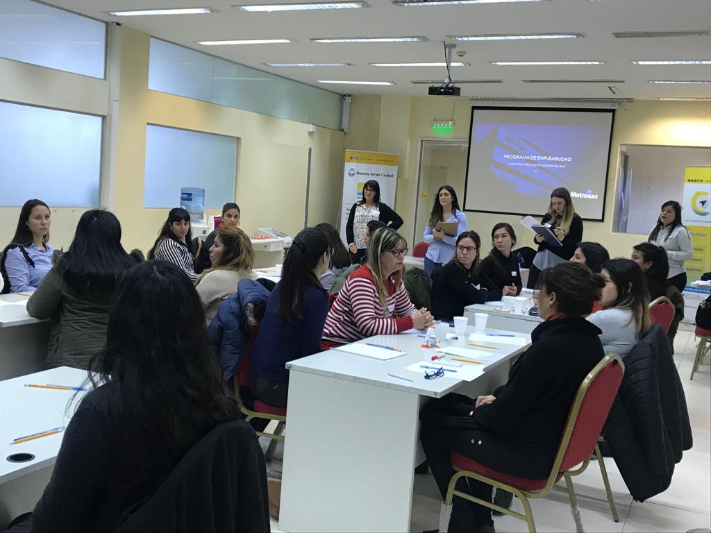 La Ciudad impulsa cursos de formación para mujeres