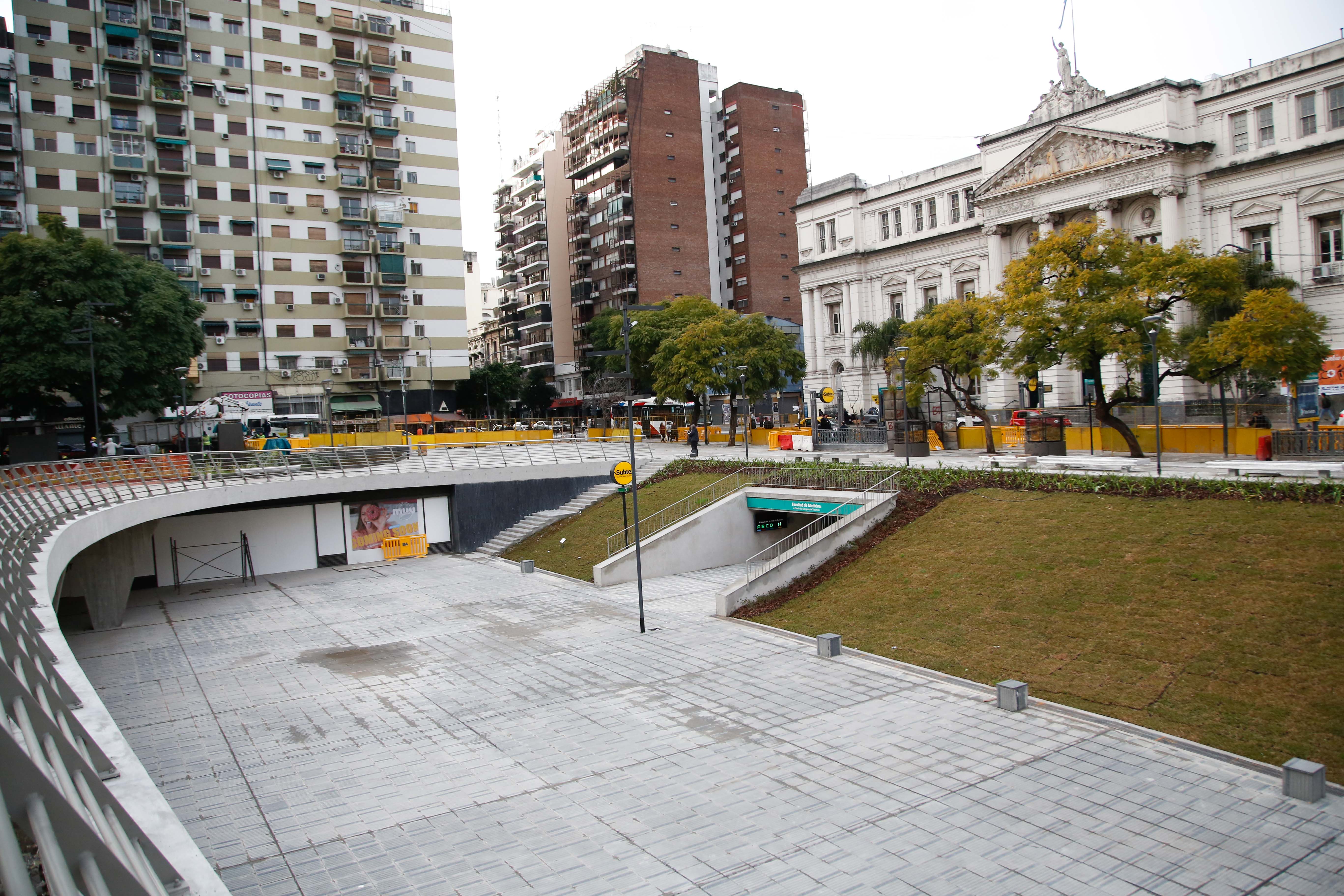 Reabrimos la Nueva Plaza Houssay