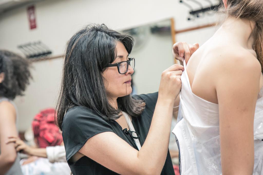 25 jóvenes fueron becados para capacitarse profesionalmente en carreras de Diseño.