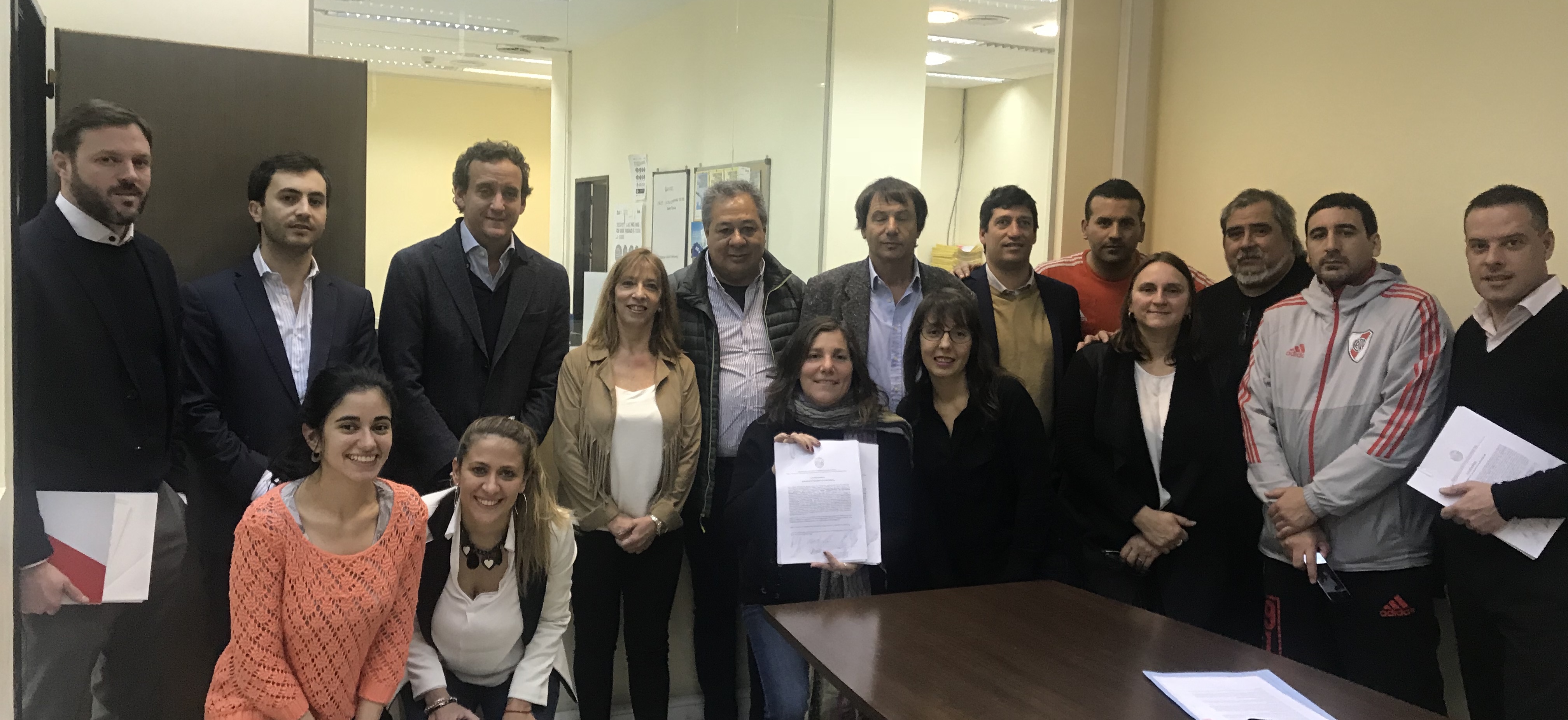 La Ciudad firmó un acuerdo con UTEDYC y el Club Atlético River Plate