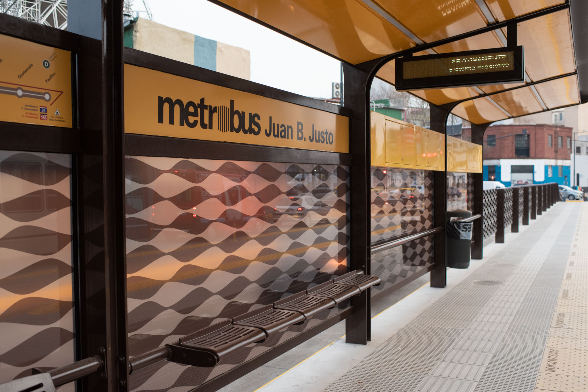 Metrobus Juan B. Justo: se sumaron dos paradores a la altura de la avenida Córdoba