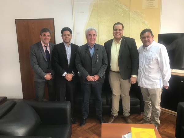 Dirigentes de Vente Venezuela visitaron la UCPE 