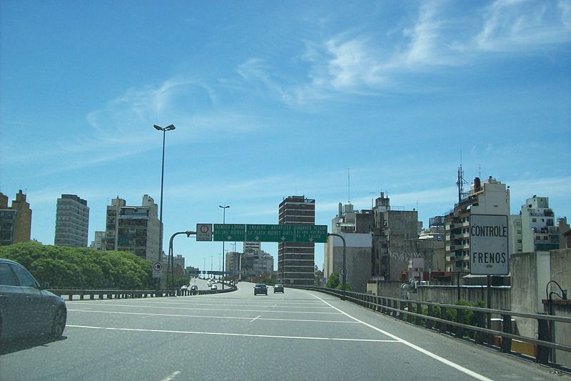 La licitación de los espacios bajoautopista de la AU25 de mayo se encuentra en la instancia de evaluación de ofertas