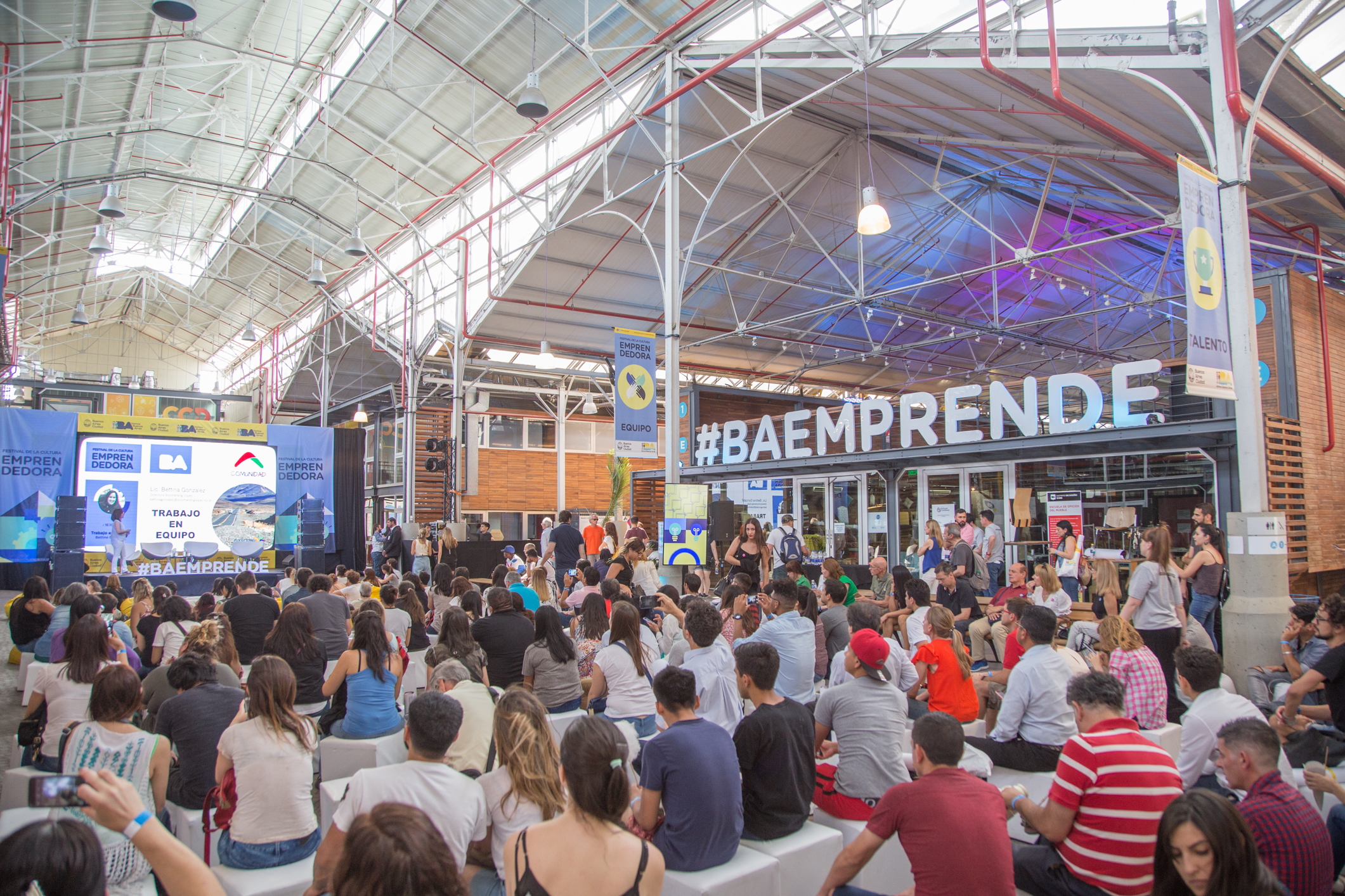 Más de 500 personas participaron del Festival de la Cultura Emprendedora de la Ciudad
