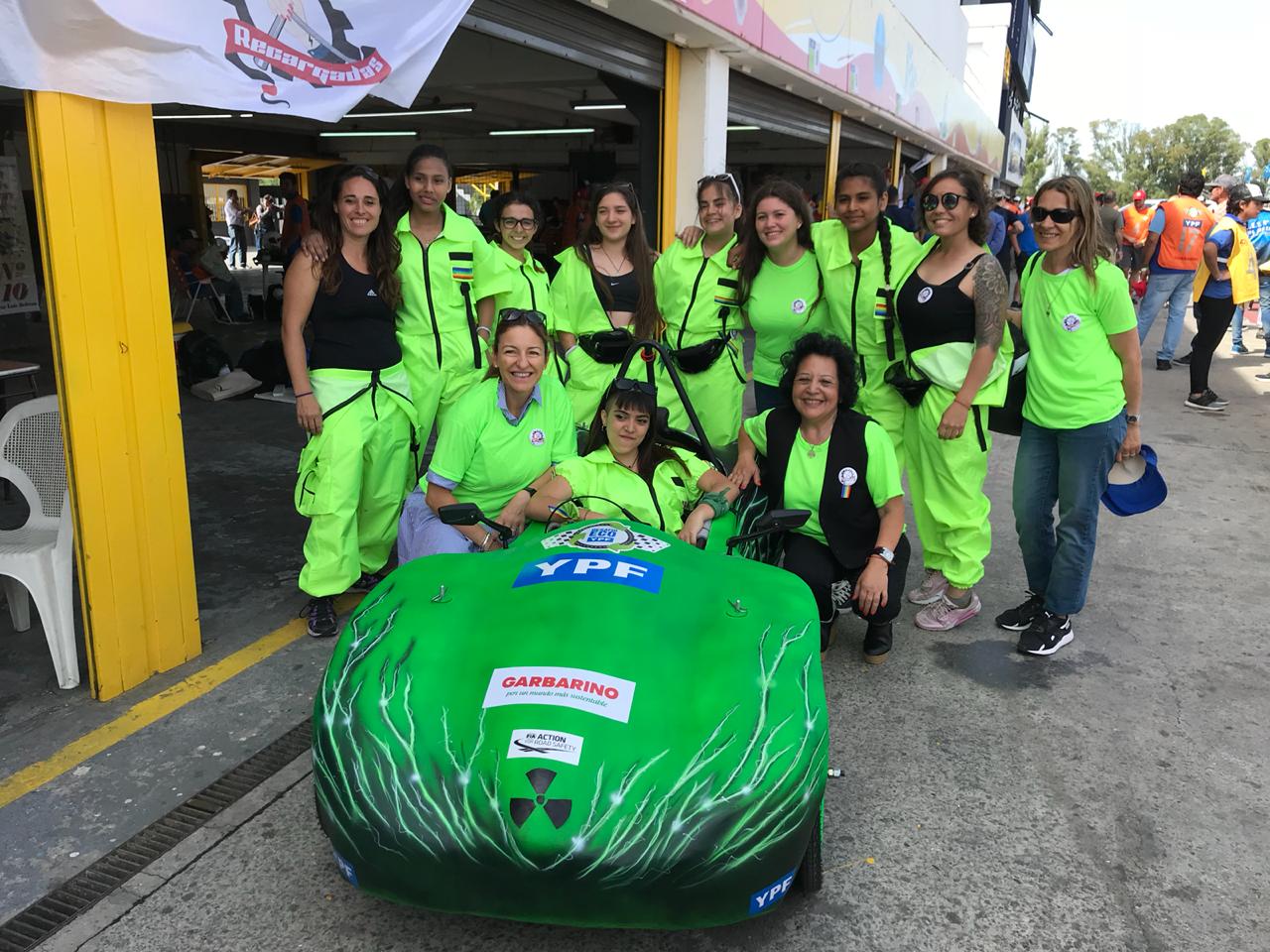 Estudiantes de la Técnica N.º 35 «Ingeniero Latzina» ganaron el Campeonato Argentino Desafío Eco YPF