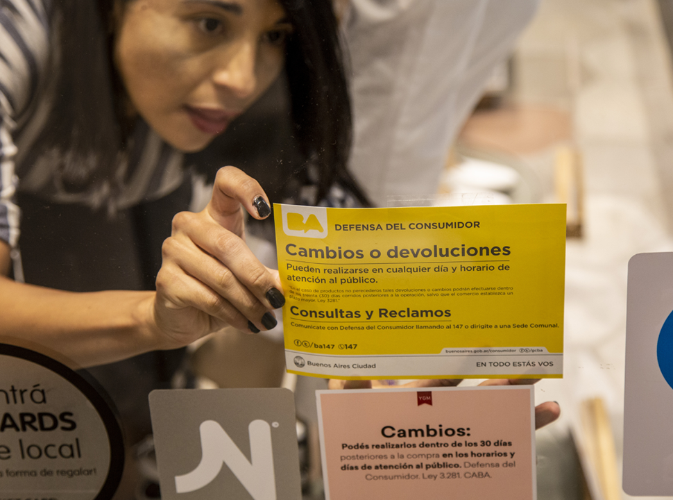 Fiestas navideñas: Cómo hacer una compra inteligente 