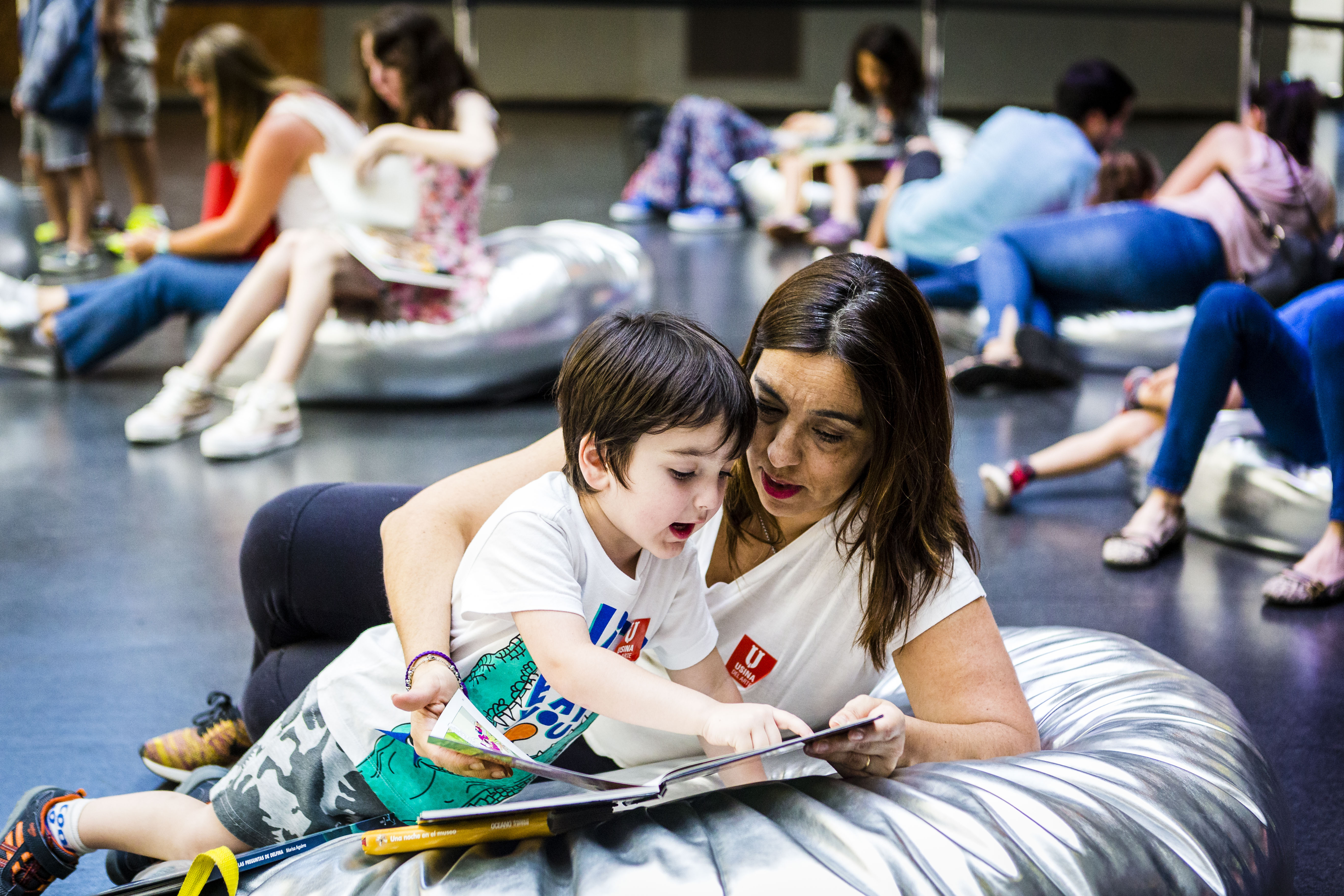 Más espacios para chicos y chicas