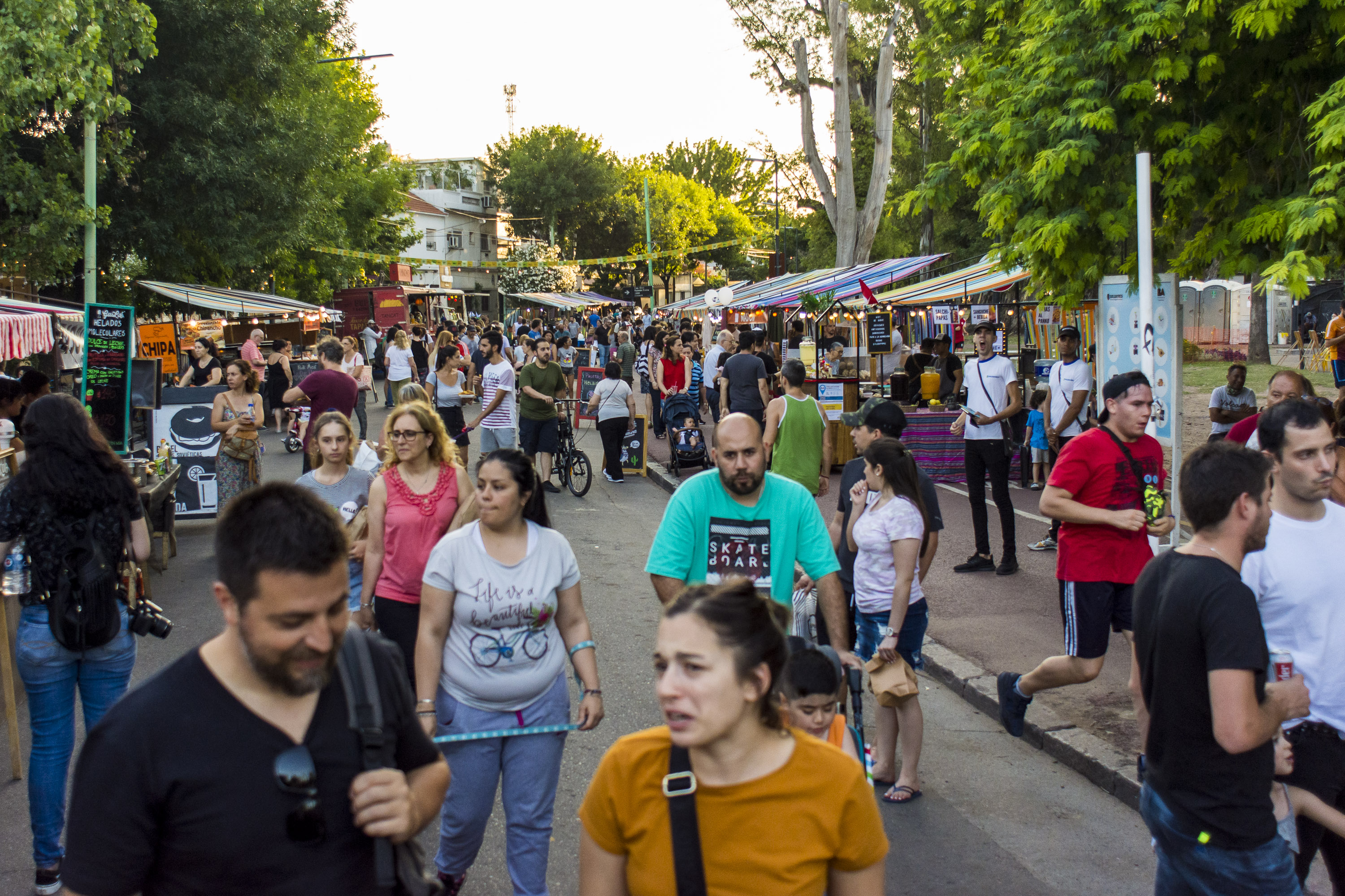 Llega BA Market a Parque Centenario