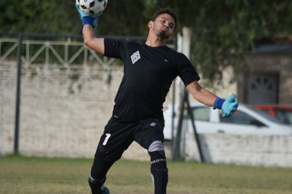 Nicolás Fernández, primer futbolista públicamente homosexual, en La Once Diez