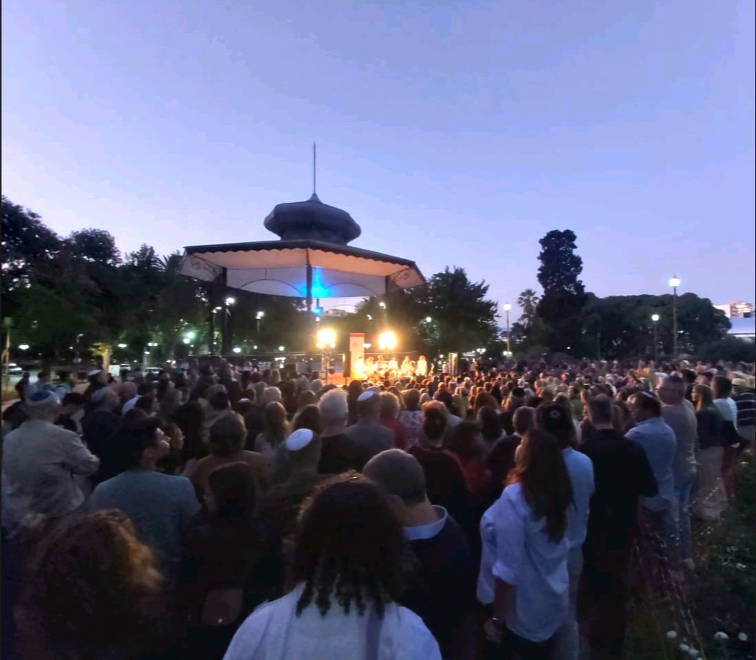  Kabalat Shabat bajo las estrellas