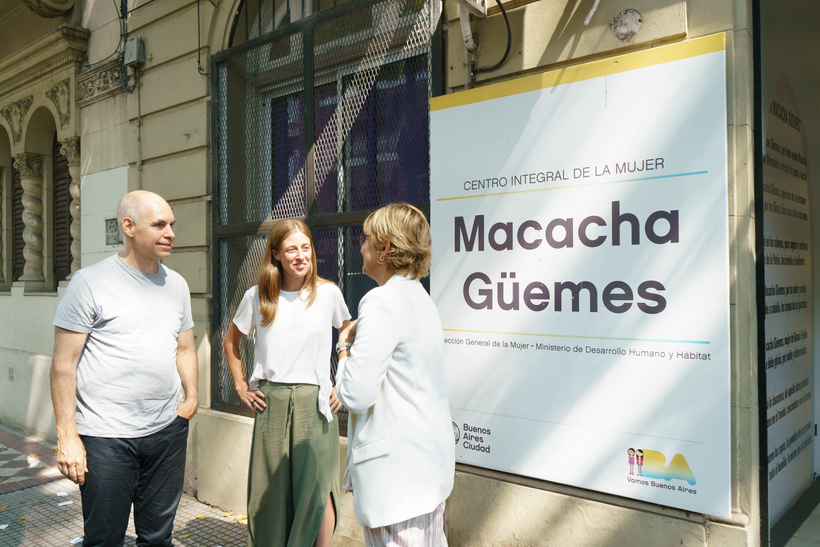 Recorrida por el Centro Integral de la Mujer “Macacha Güemes”