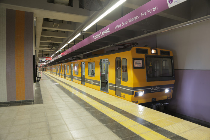 Subte: funcionará en estaciones cabecera y con combinaciones