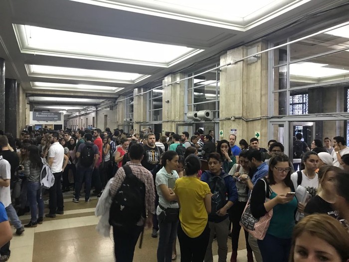 IMPORTANTE: suspensión del Examen Único