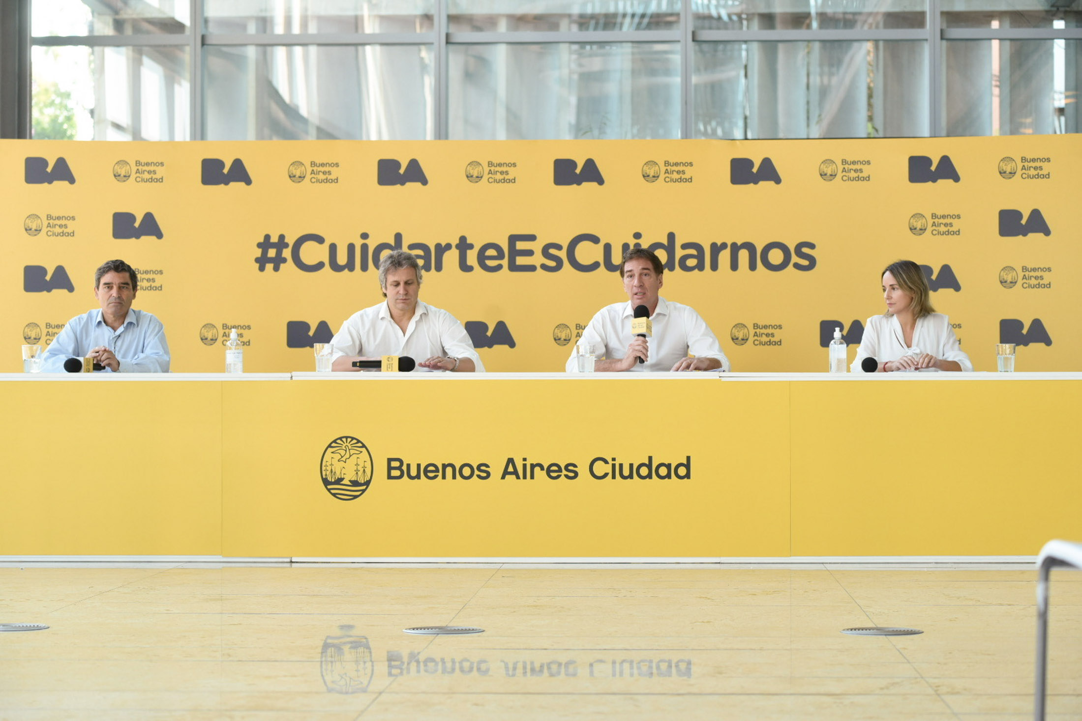 Detalles sobre la seguridad, la higiene y el cuidado a los adultos mayores