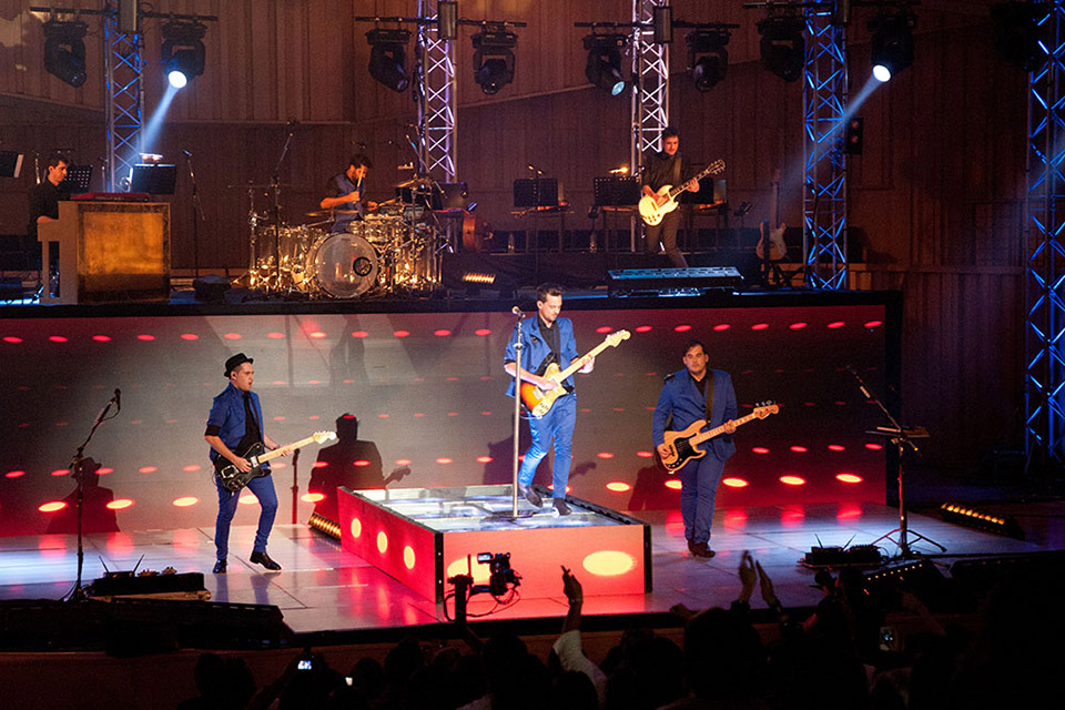 Qué noche mágica con Tan Biónica