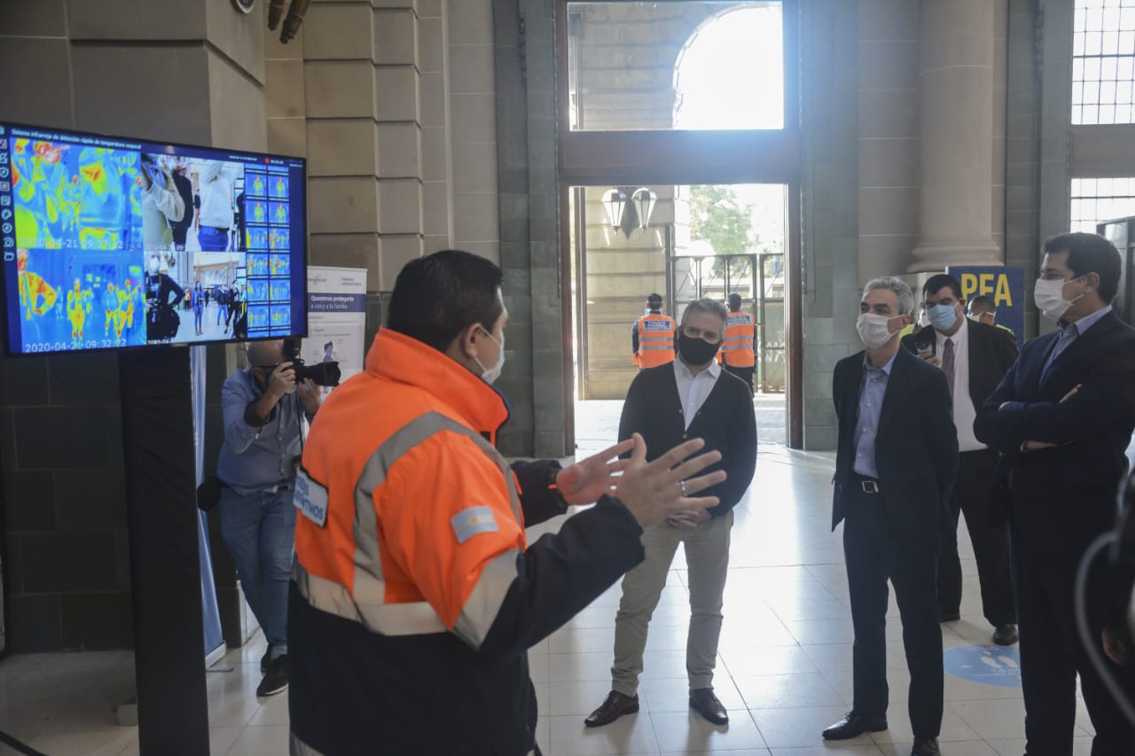 D’Alessandro acompañó a Meoni y De Pedro en la puesta en marcha del sistema de cámaras térmicas en Retiro