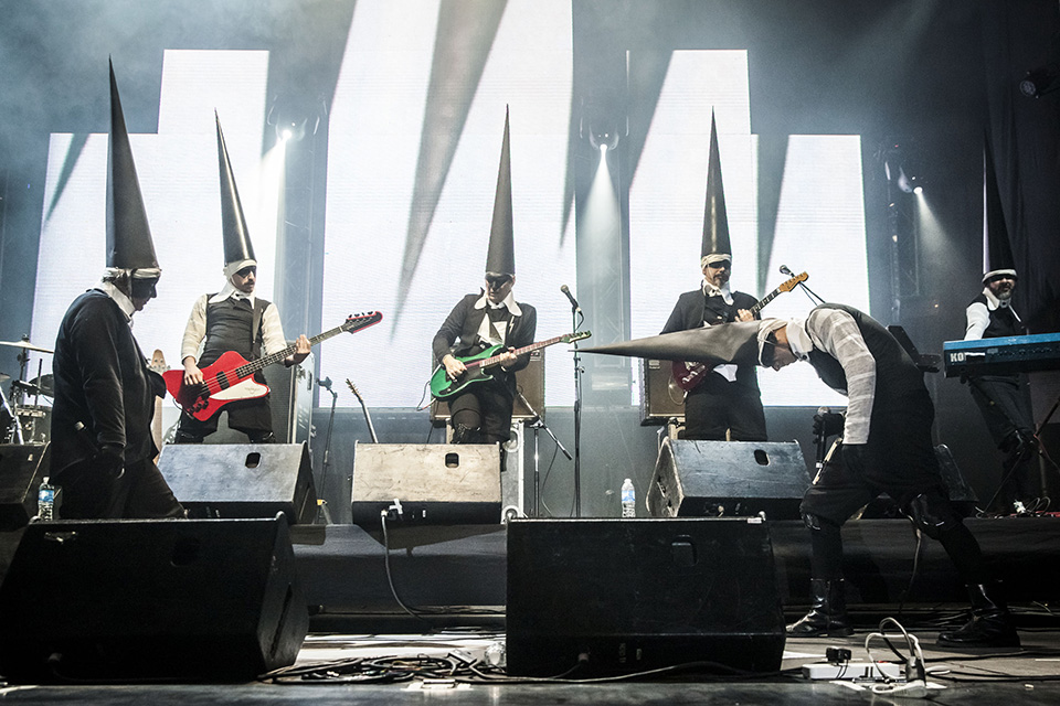 Súper show de Los Brujos en Ciudad Emergente