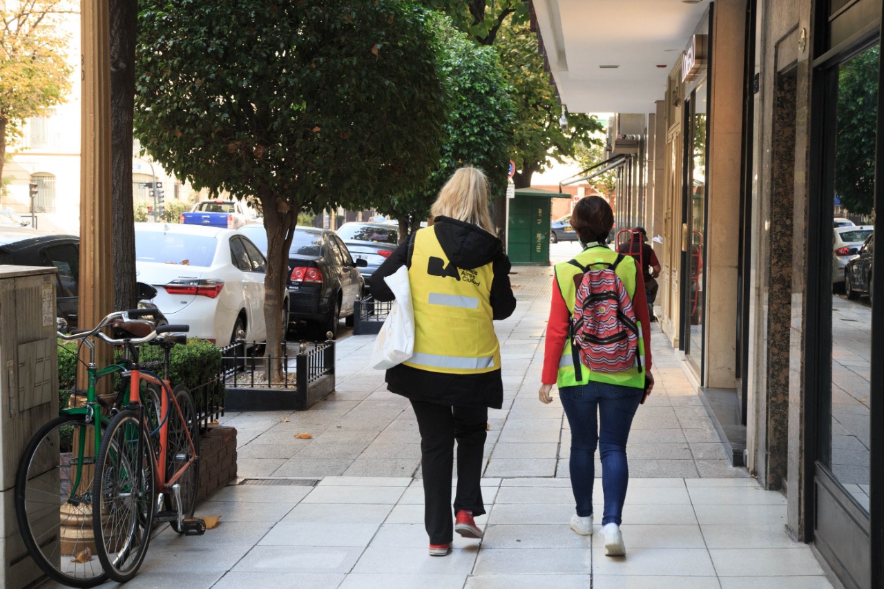 Voluntarios de la Ciudad concientizan sobre prevención del COVID-19