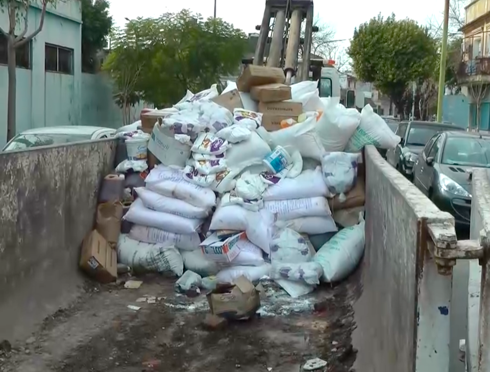 Decomisan más de 6 mil kilos de alimentos en mal estado