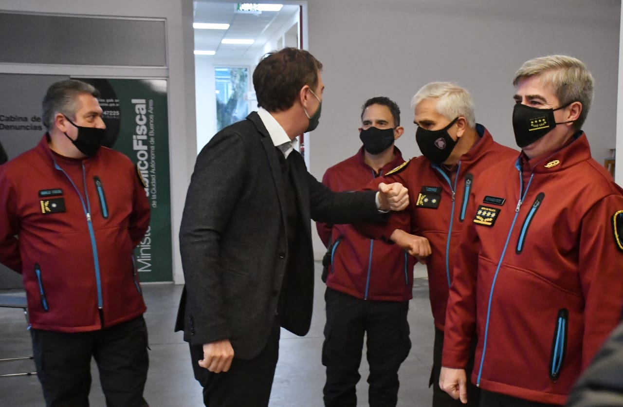 Santilli, D’Alessandro y Berard destacaron la tarea de los policías durante la cuarentena