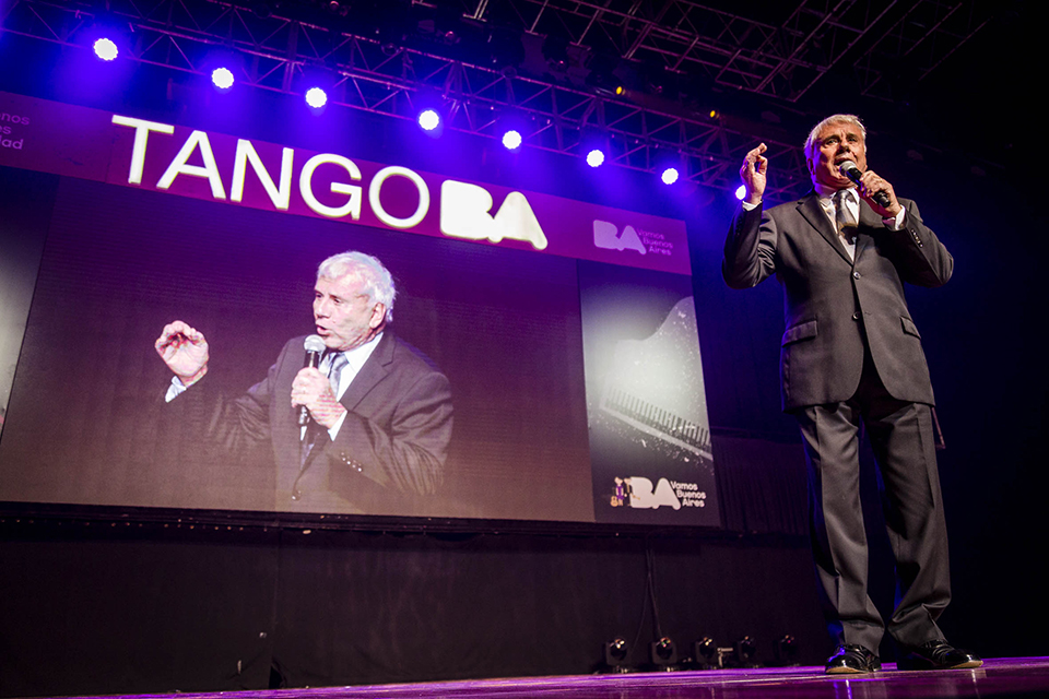 Tango BA celebra los 100 años de la radio argentina 