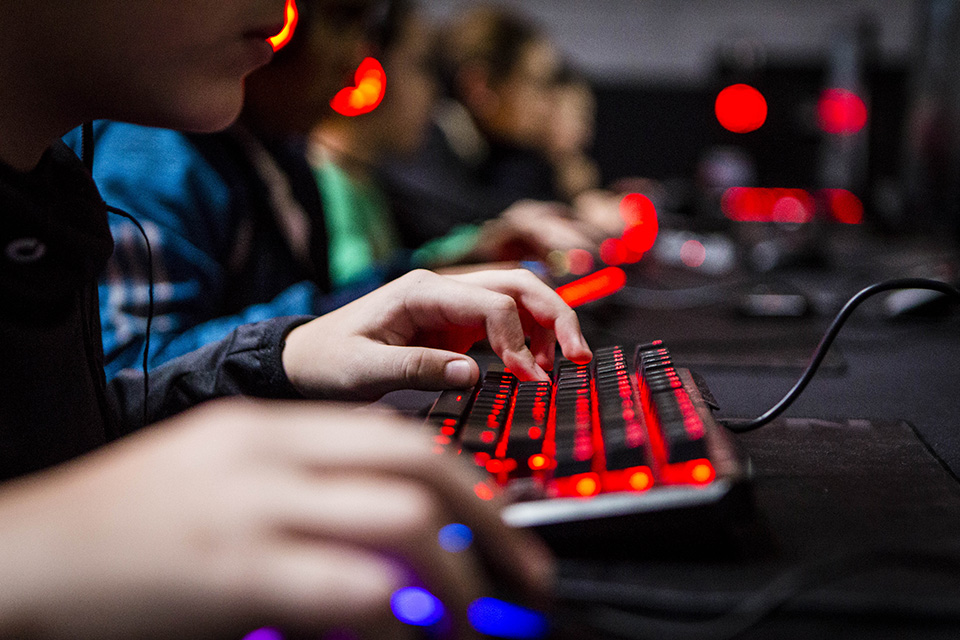 “Quiero ser unx pop-star” y “Gamers Expertxs”, nuevas propuestas para chicxs de 8 a 12 