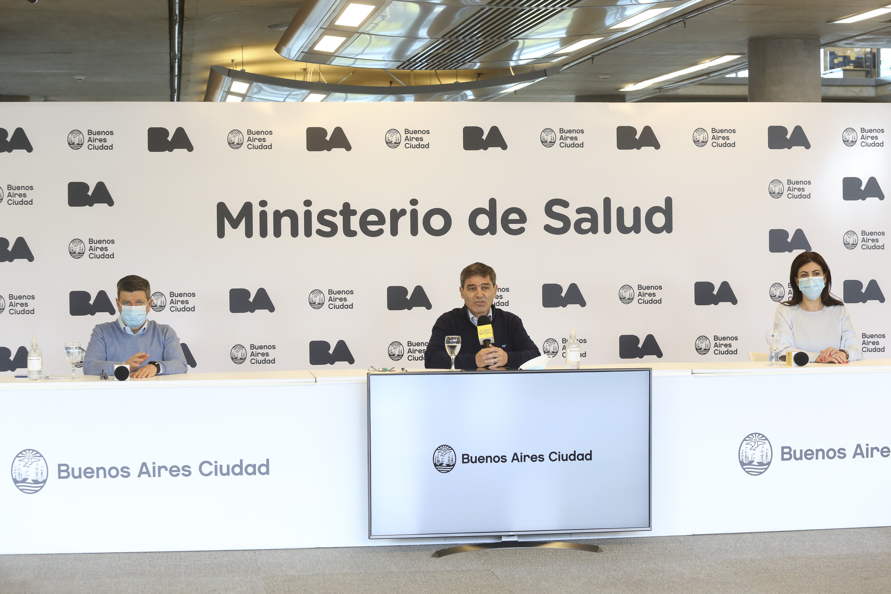 Coronavirus: el Ministerio de Salud porteño brindó detalles sobre la situación sanitaria