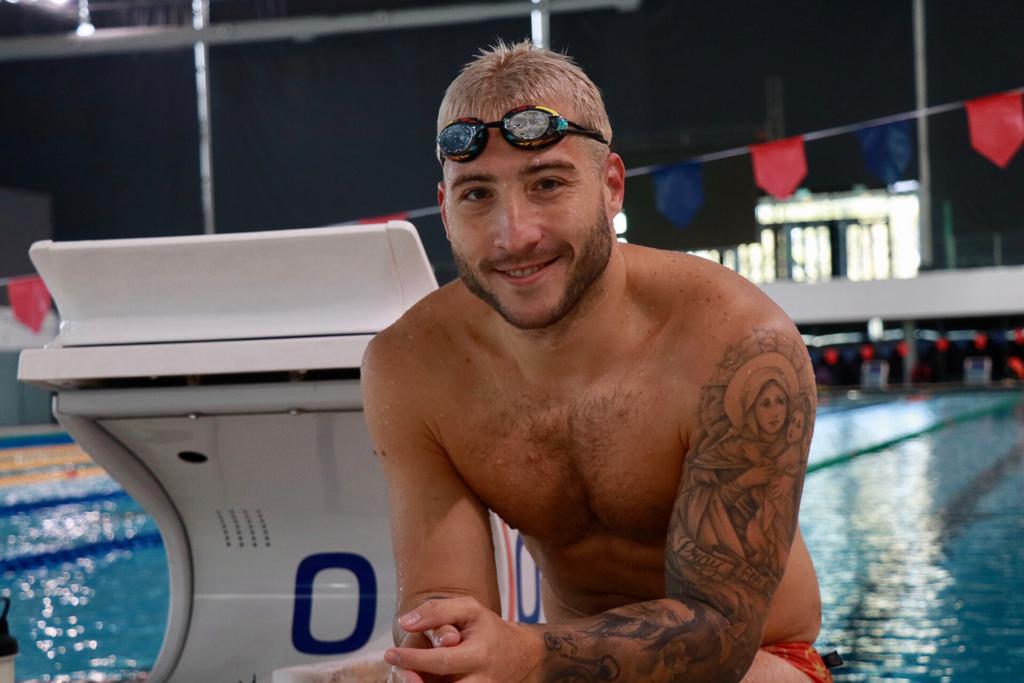 Lucas Poggi: “El agua es mi confidente, somos uno”