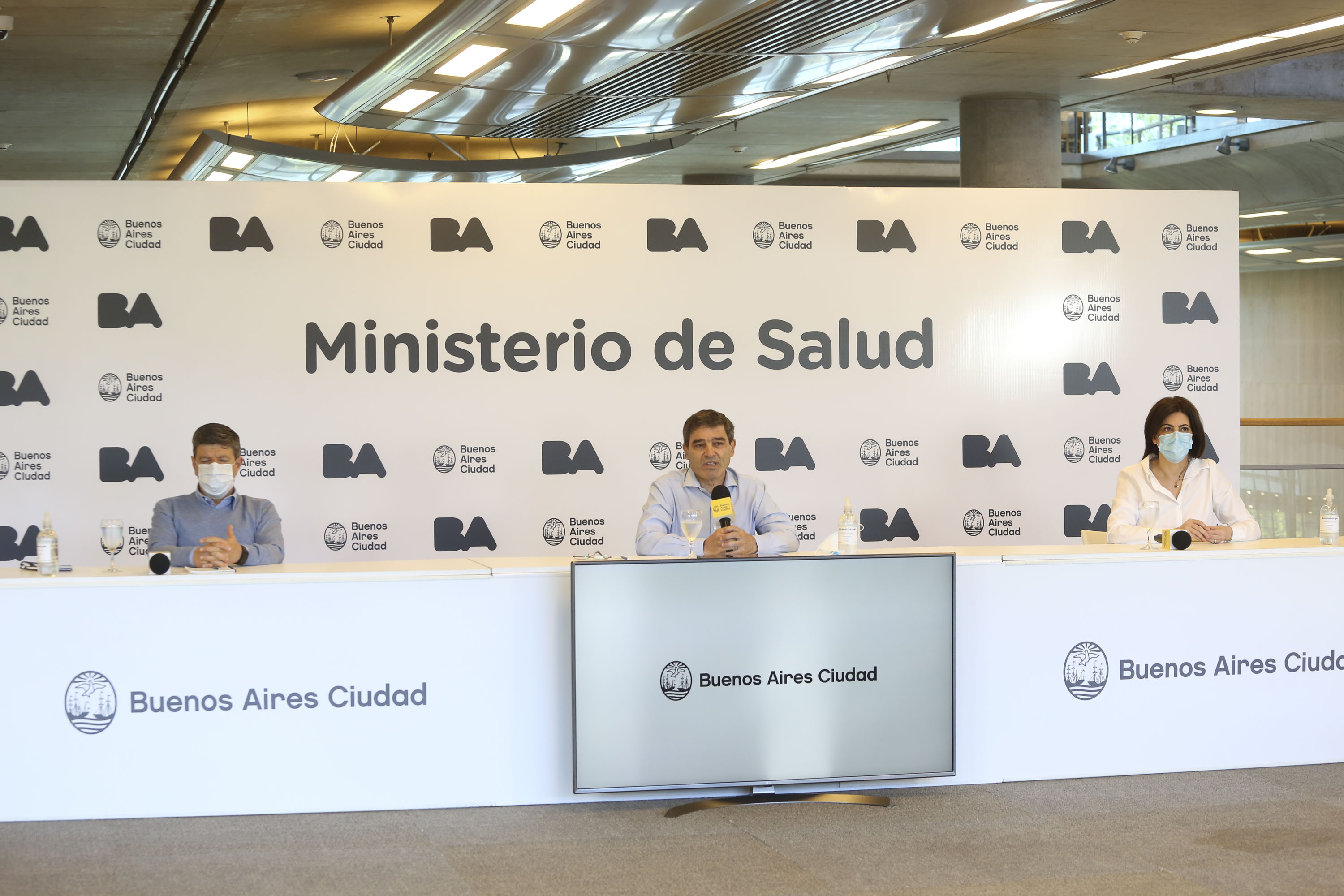 Coronavirus: el Ministerio de Salud porteño brindó detalles sobre la situación sanitaria