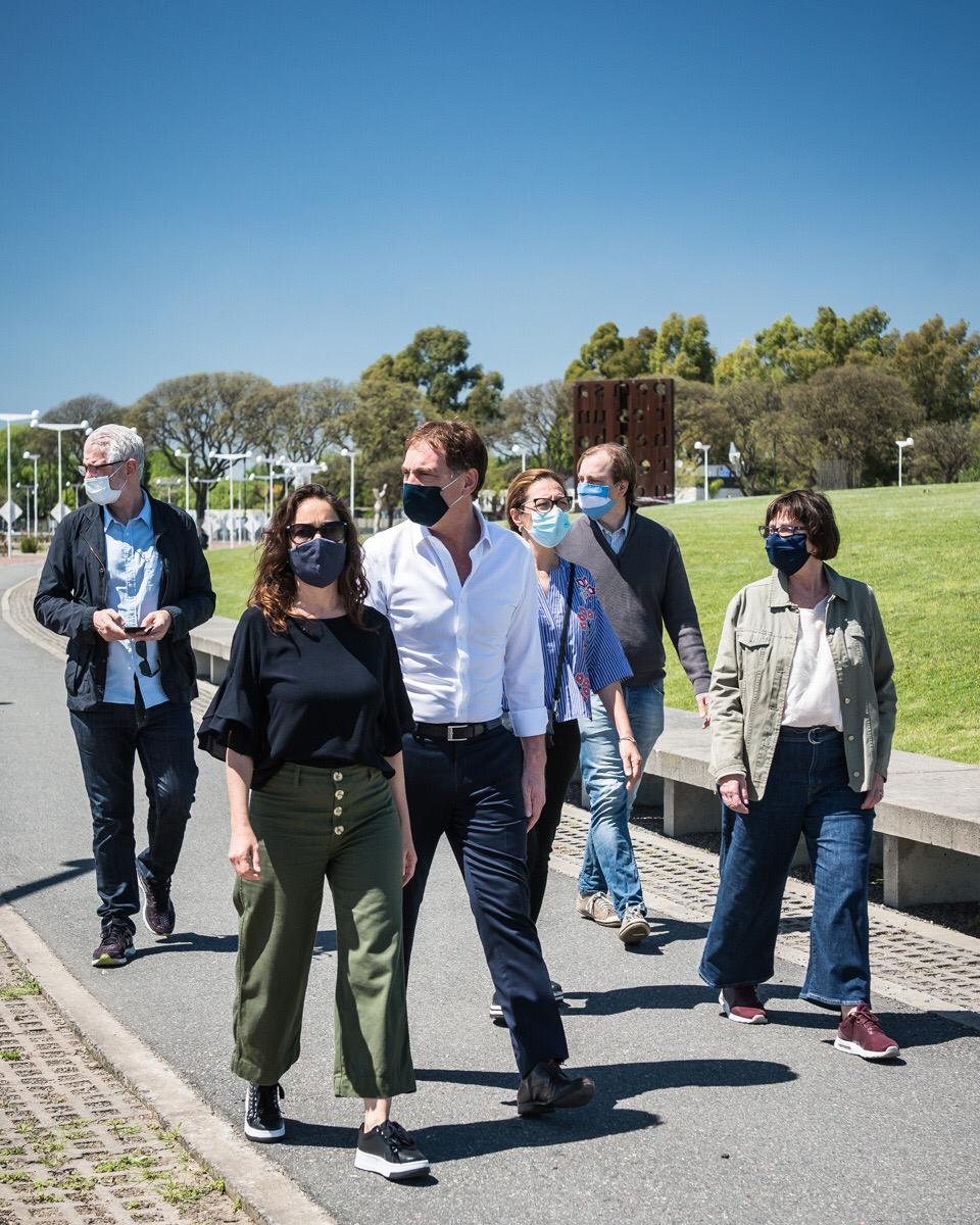 Santilli recorrió el Parque de la Memoria en la reapertura para el público