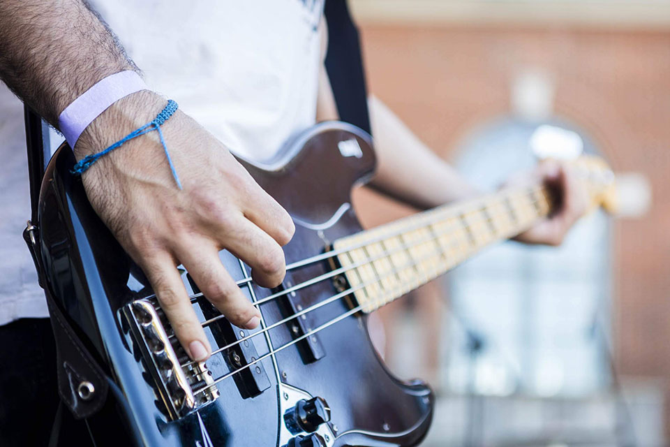 Juradxs en escena: un show imperdible de Lula Bertoldi, Juanchi Baleirón, Maikel de Luna Campos y Juliana Gattas