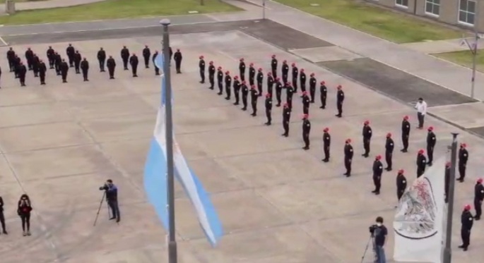 Egresó la cuarta promoción de Bomberos de la Ciudad