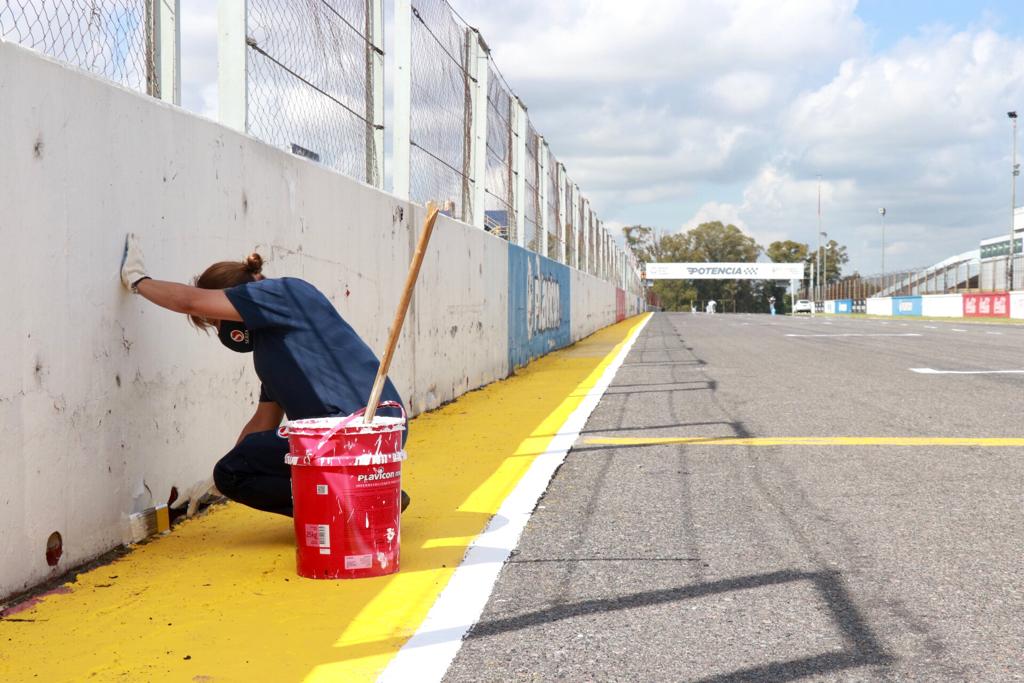 Vuelve el Turismo Carretera al Gálvez con público