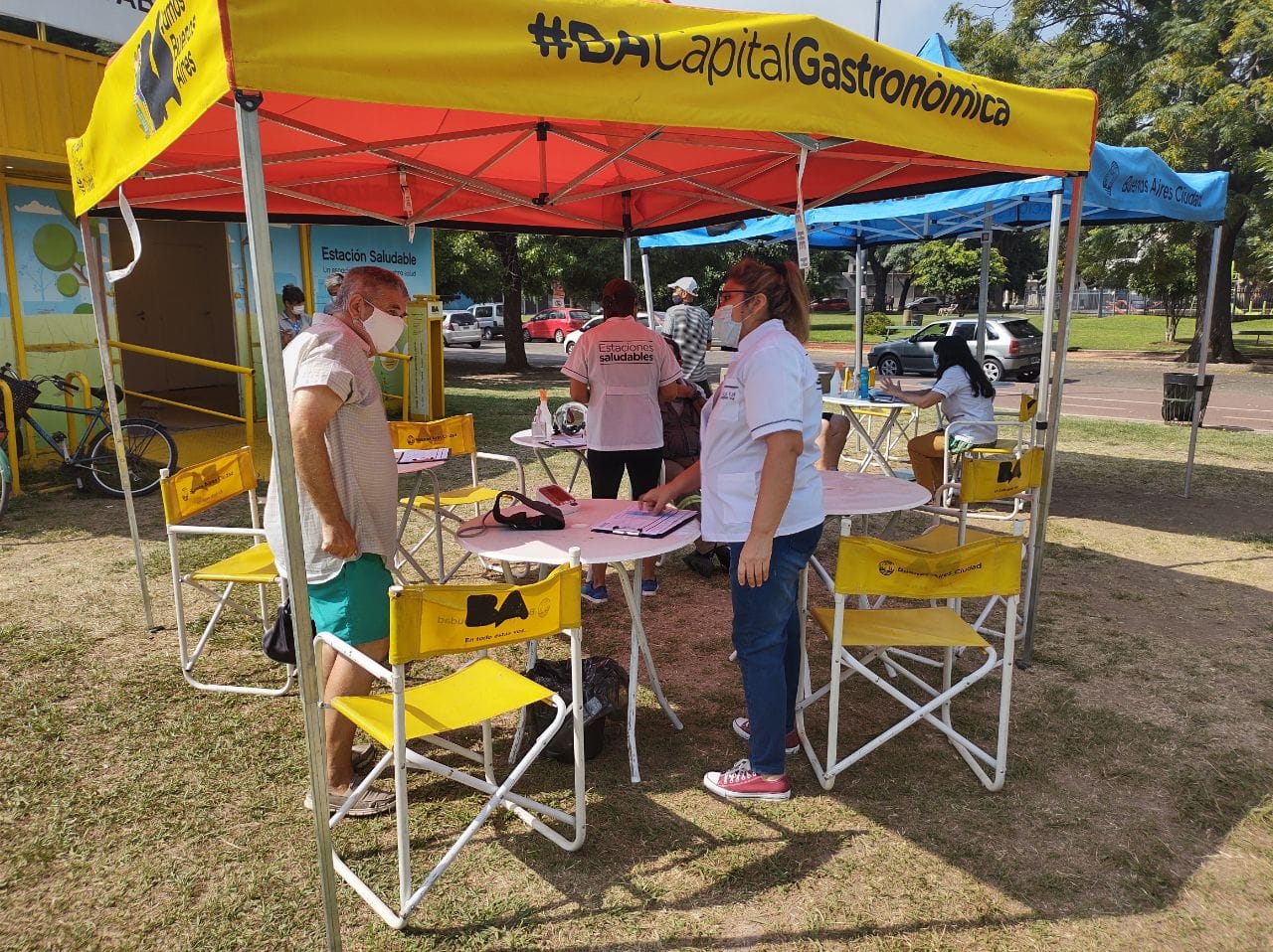 Con un protocolo especial y al aire libre reabrieron las Estaciones Saludables