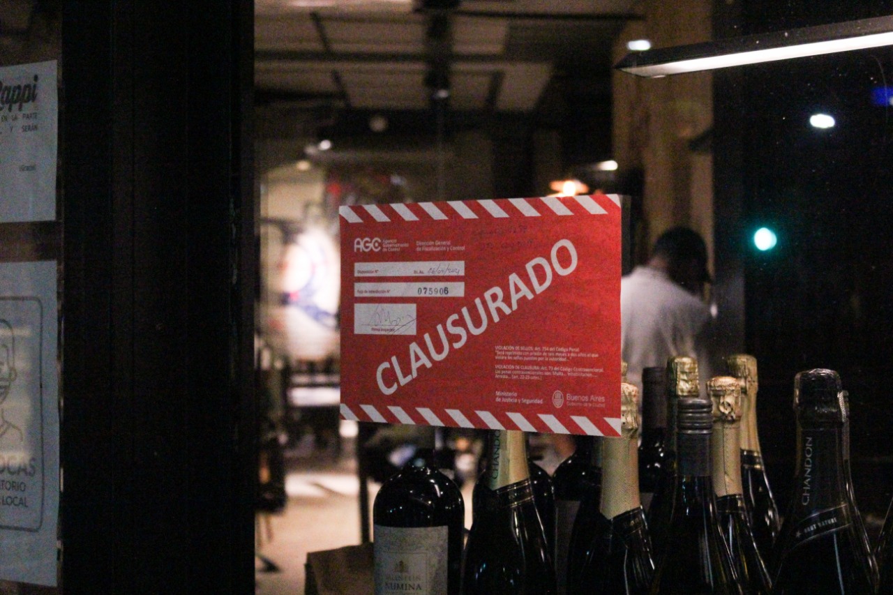 Controles y prevención en la Ciudad: se clausuró un local gastronómico por no cumplir con la nueva normativa
