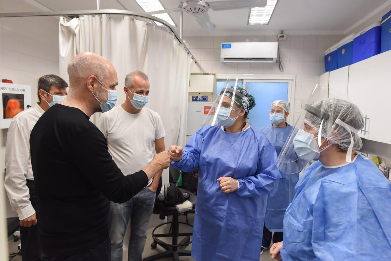 Horacio Rodríguez Larreta visitó en Parque Patricios el CeSAC 39