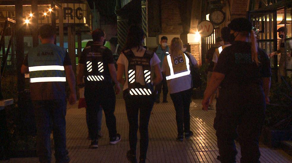 Controles en locales gastronómicos y espacios verdes: 700 inspectores en las calles y dos clausuras por no cumplir con las medidas