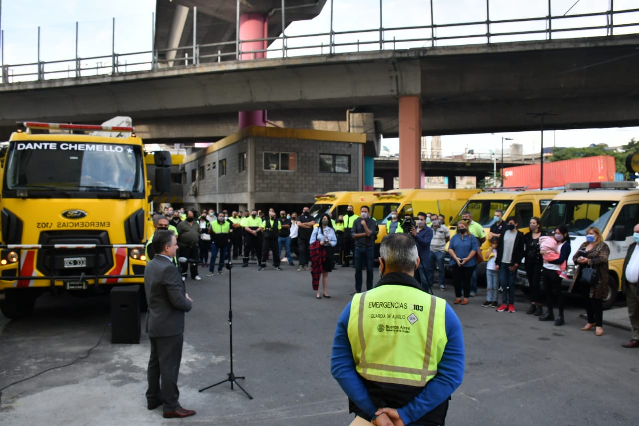 Homenaje a Dante Chemello, agente de la Guardia de Auxilio caído en cumplimiento del deber