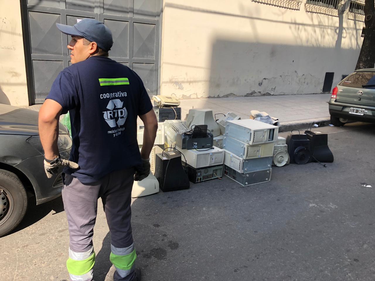 Recuperadores urbanos: un rol clave en el proceso de reciclaje