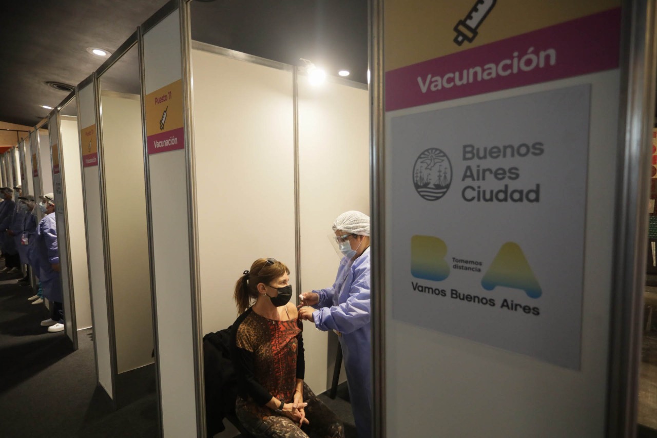 La Ciudad habilitó el empadronamiento para que todos los vecinos de 50 a 54 años puedan recibir su vacuna contra el covid-19