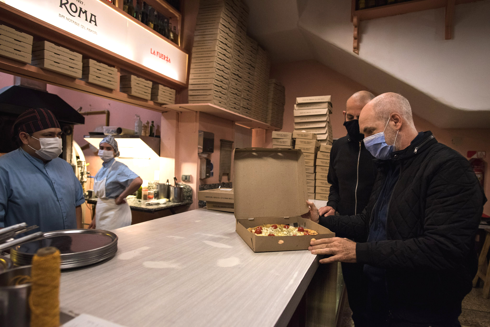 Rodríguez Larreta visitó el bar notable del Abasto “Roma”