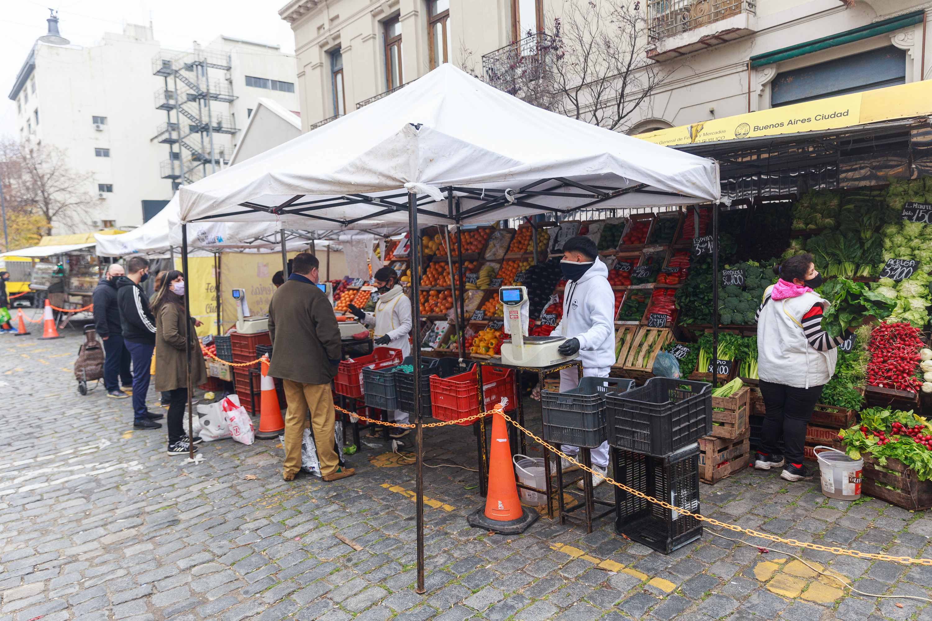 Comienza a funcionar una nueva feria porteña en Barracas